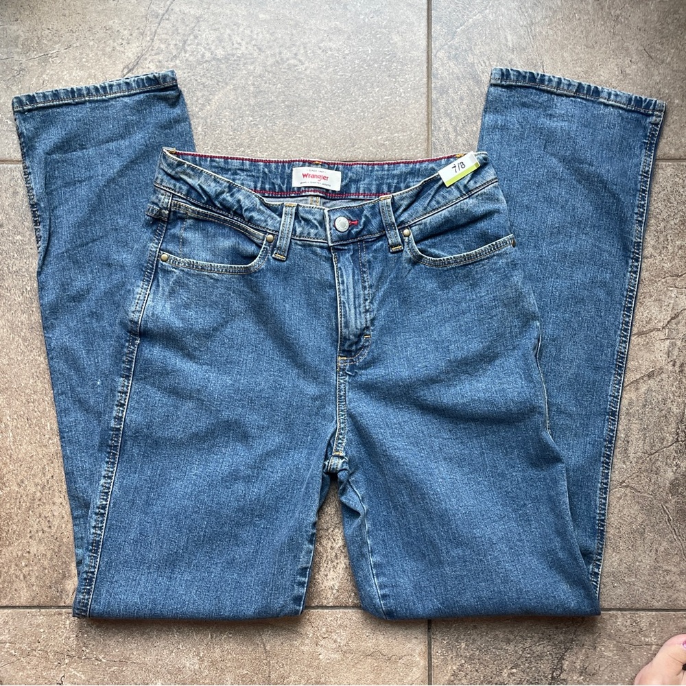 NEW 🌺 Wrangler Women's Cowboy Cut High Rise Straight Leg Jeans  Size 7/8 - 34"